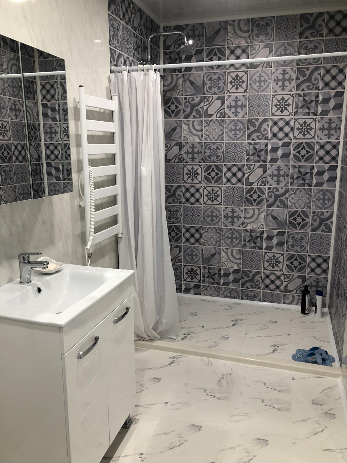 nolina-marble-cement-tles-panels-pvc-7 Πλαστική Επένδυση Ραμποτέ DUMAPAN SMP Cement tile 37,5х260 сm - Image 3